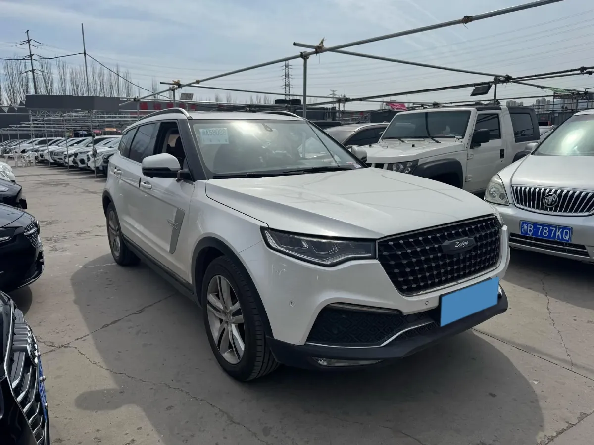 2017 Zotye T700 2.0T 190HP L4 8AT,autocango,china used car exporter,china ev exporter,chinese used car exporter,chinese used ev exporter