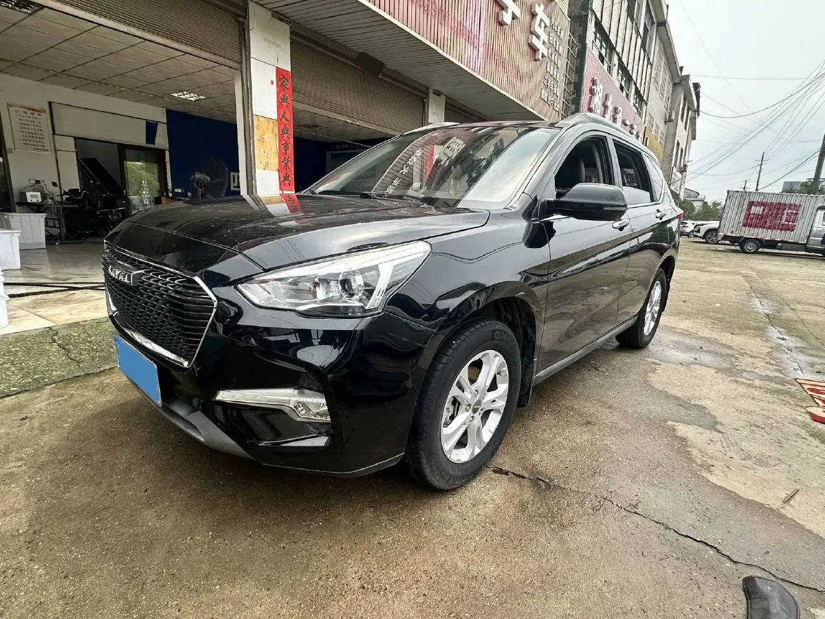 2019 Haval M6 1.5T 150HP L4 6MT,autocango,china used car exporter,china ev exporter,chinese used car exporter,chinese used ev exporter