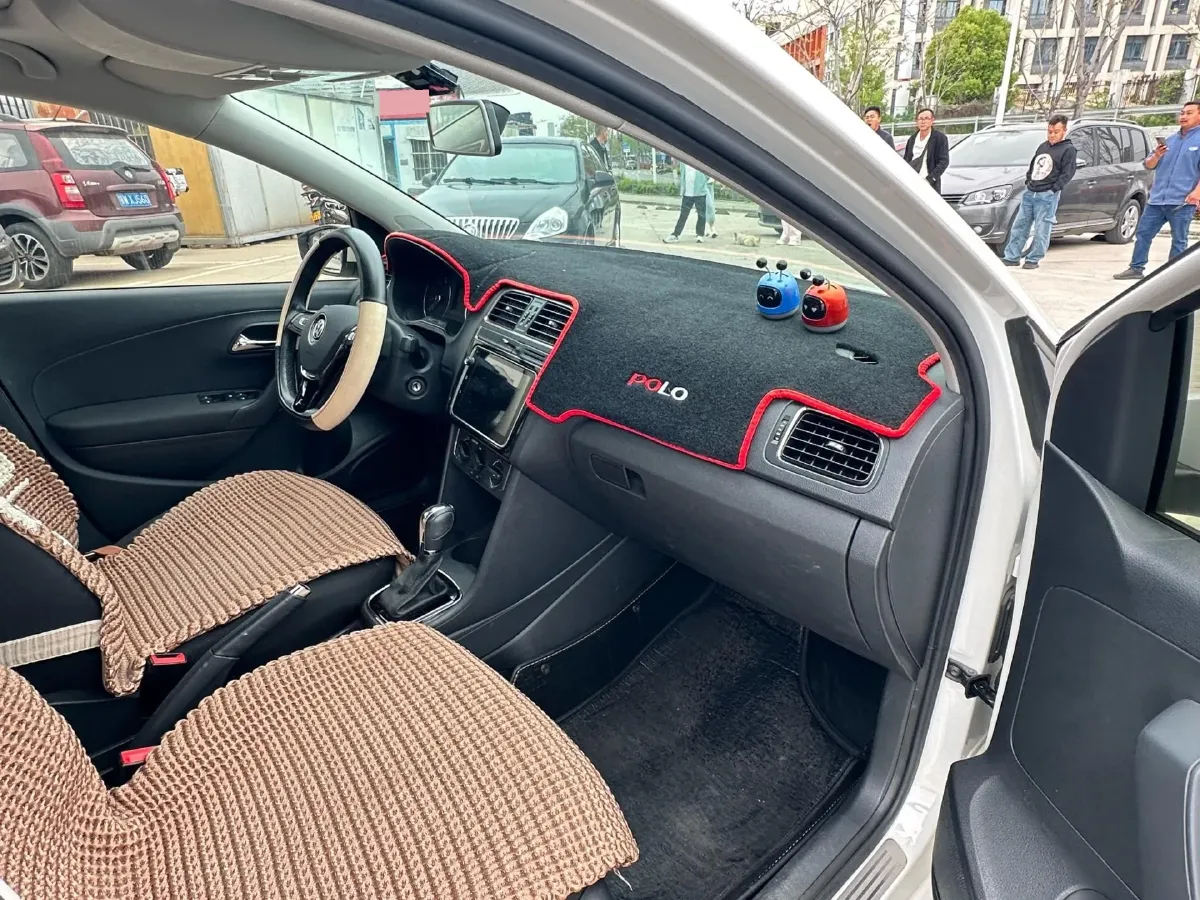 2016 Volkswagen Polo 1.6L 110HP L4 6AT,autocango,china used car exporter,china ev exporter,chinese used car exporter,chinese used ev exporter