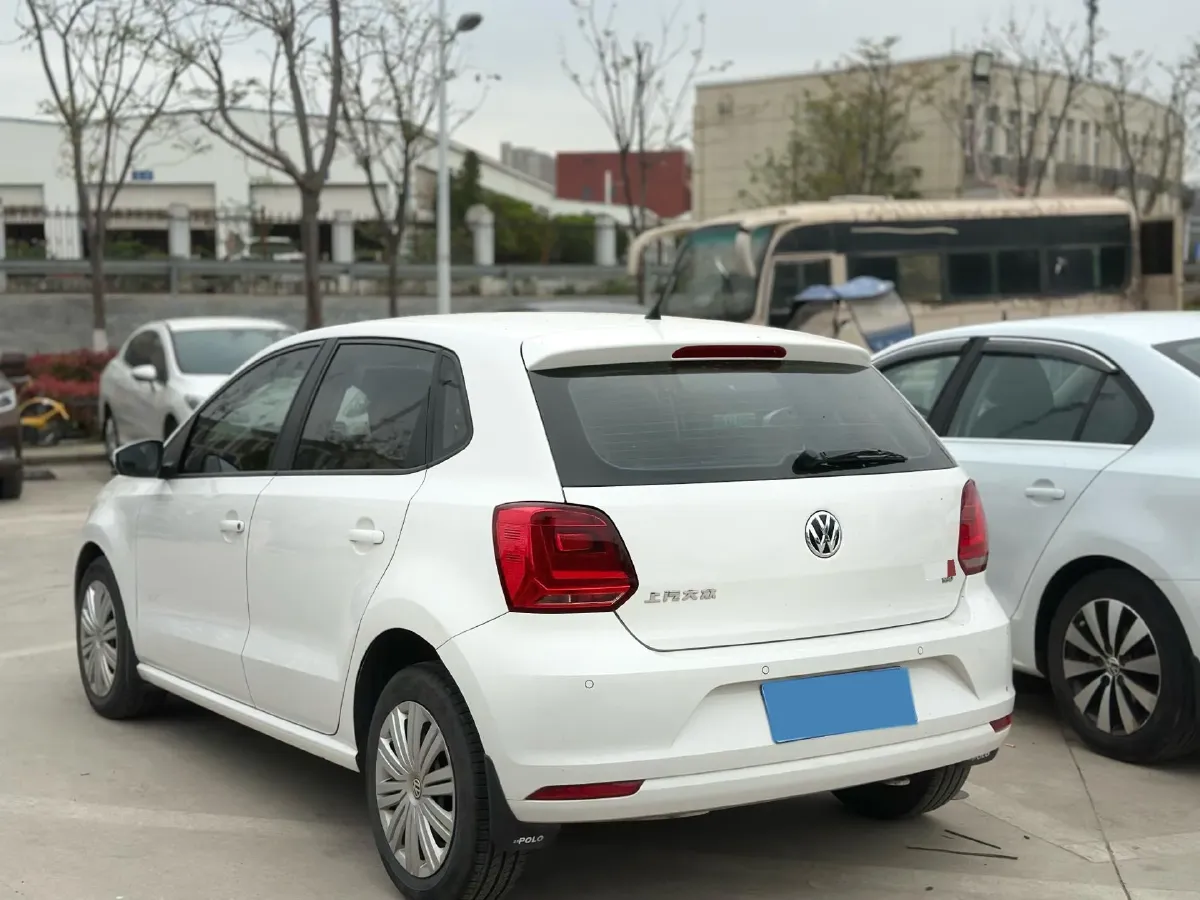 2016 Volkswagen Polo 1.6L 110HP L4 6AT,autocango,china used car exporter,china ev exporter,chinese used car exporter,chinese used ev exporter