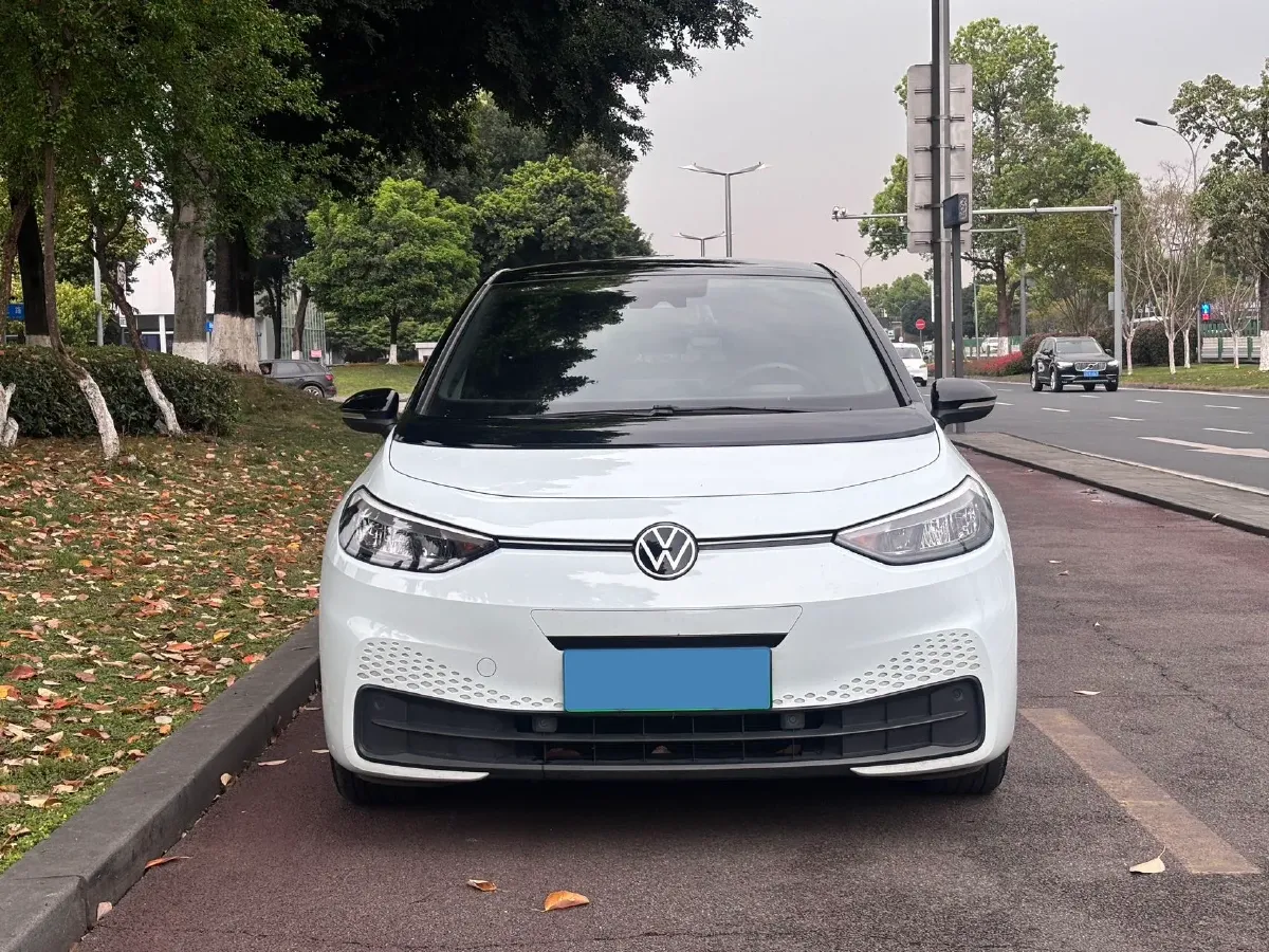 2023 Volkswagen ID.3 BEV 52.8KWH,autocango,china used car exporter,china ev exporter,chinese used car exporter,chinese used ev exporter