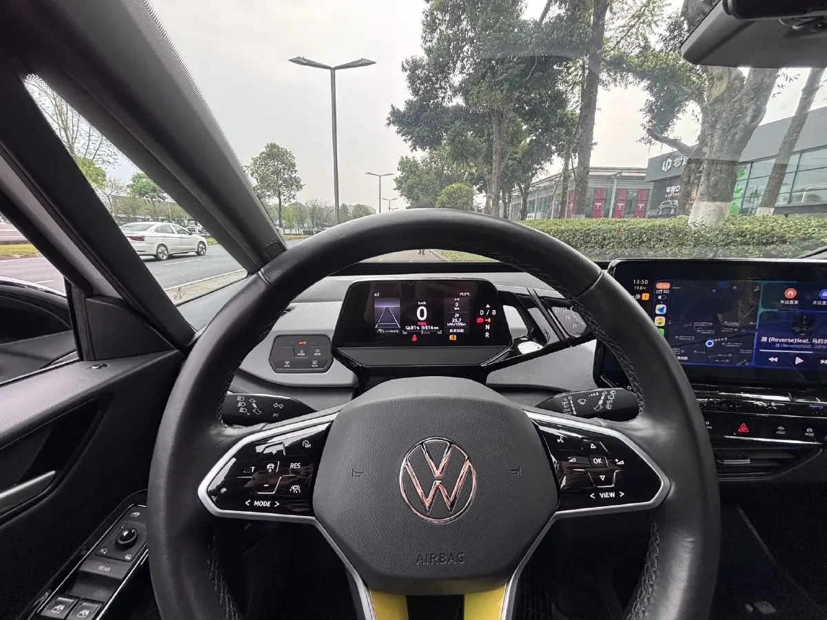 2023 Volkswagen ID.3 BEV 52.8KWH,autocango,china used car exporter,china ev exporter,chinese used car exporter,chinese used ev exporter