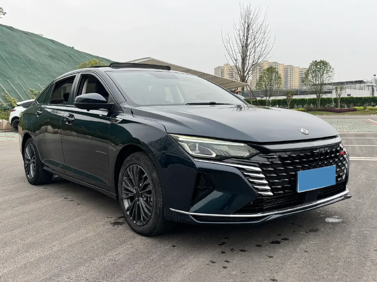 2021 DongFeng Aeolus YiXuan MAX 1.5T 190HP L4 7DCT,autocango,china used car exporter,china ev exporter,chinese used car exporter,chinese used ev exporter