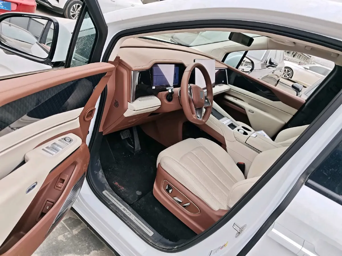 2025 BYD Xia 1.5T 156HP L4 E-CVT PHEV 36.6KWH,autocango,china used car exporter,china ev exporter,chinese used car exporter,chinese used ev exporter