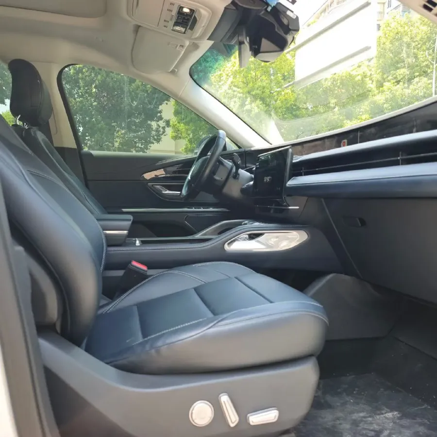 2023 Lincoln Corsair 2.0T 261HP L4 8AT,autocango,china used car exporter,china ev exporter,chinese used car exporter,chinese used ev exporter