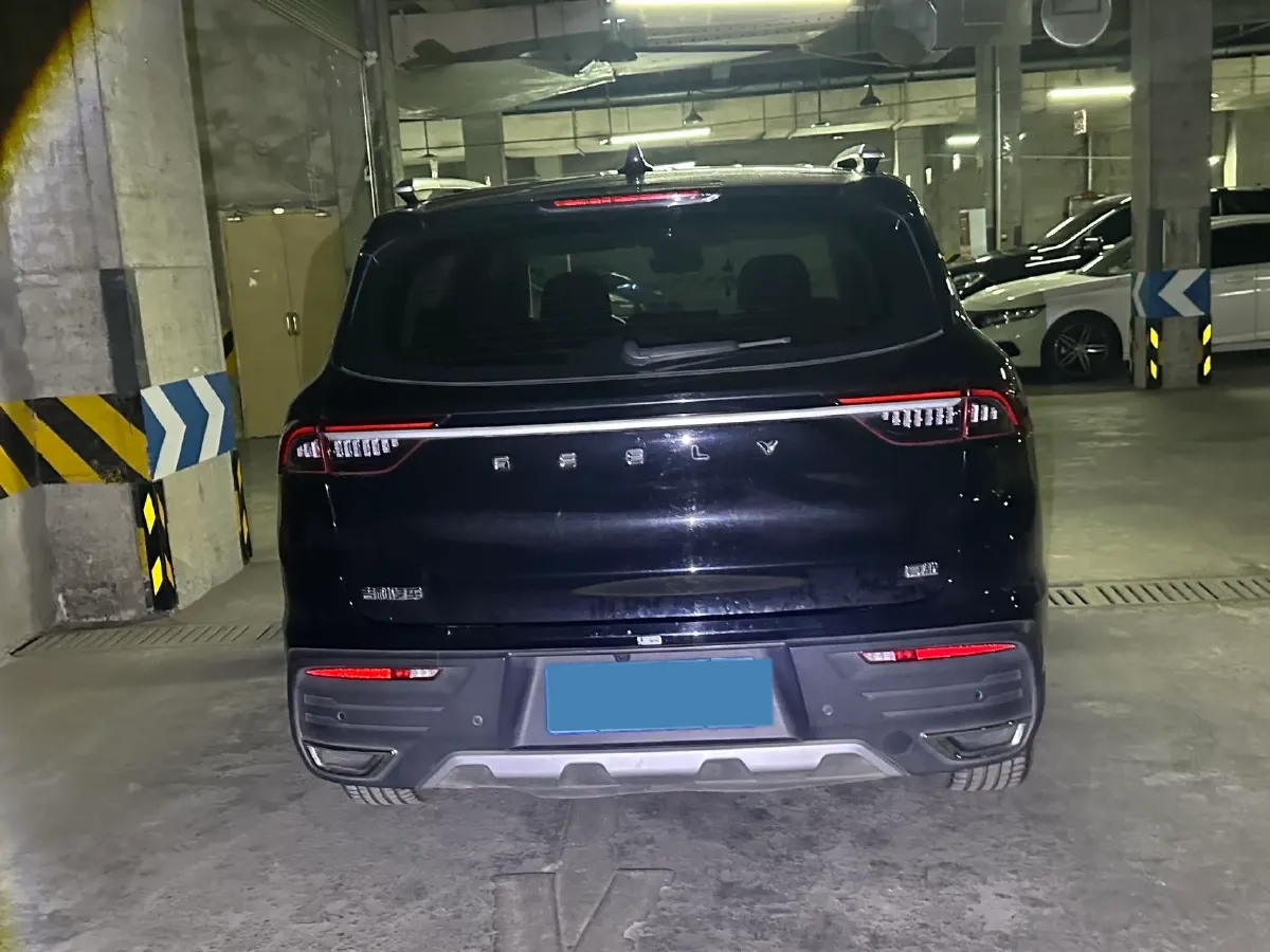 2022 Geely Okavango 1.8T 184HP L4 7DCT,autocango,china used car exporter,china ev exporter,chinese used car exporter,chinese used ev exporter