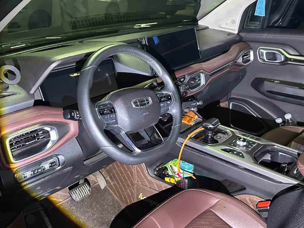 2022 Geely Okavango 1.8T 184HP L4 7DCT,autocango,china used car exporter,china ev exporter,chinese used car exporter,chinese used ev exporter