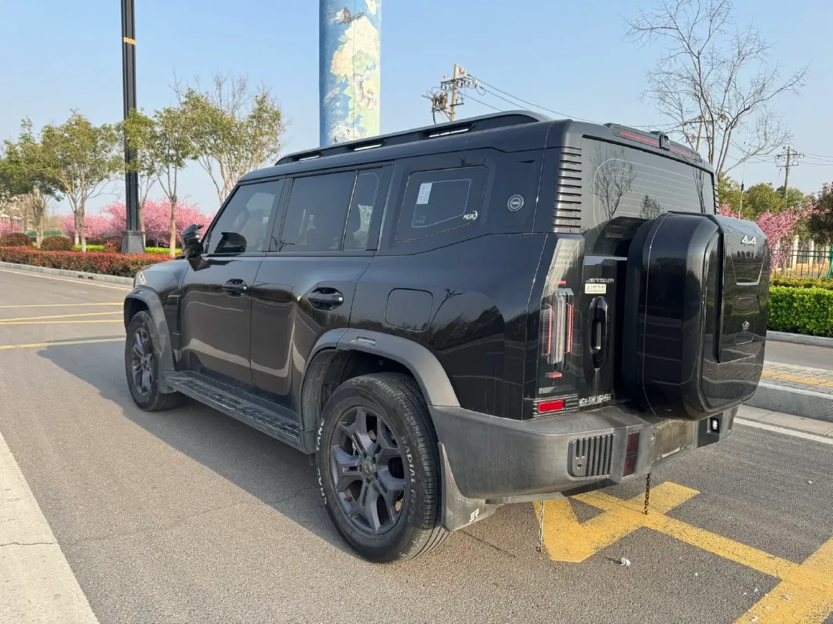 2023 Jetour Traveller 2.0T 254HP L4 7DCT,autocango,china used car exporter,china ev exporter,chinese used car exporter,chinese used ev exporter