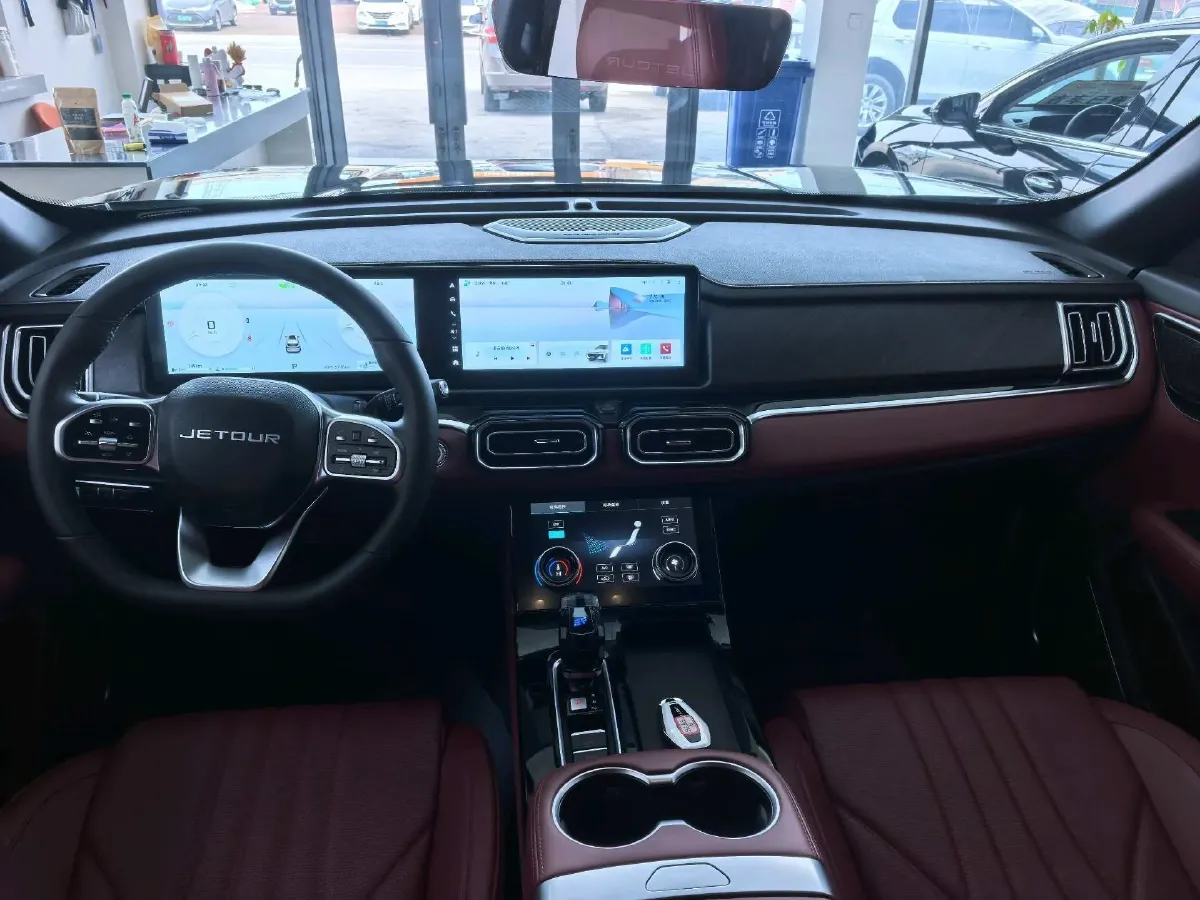 2025 Jetour X70 Plus 1.5T 156HP L4 6DCT,autocango,china used car exporter,china ev exporter,chinese used car exporter,chinese used ev exporter