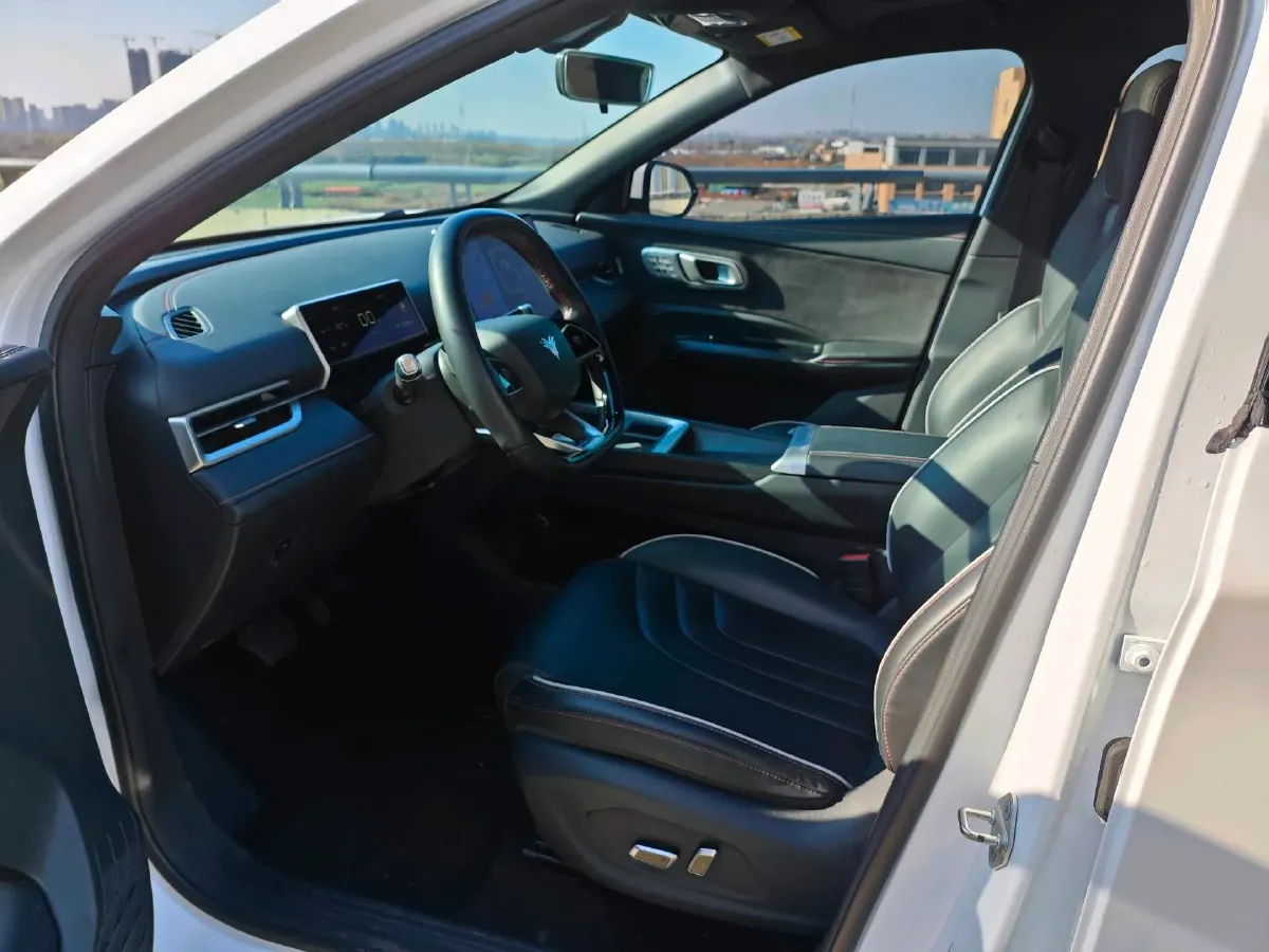 2023 MAXUS G50 1.5T 181HP L4 7DCT,autocango,china used car exporter,china ev exporter,chinese used car exporter,chinese used ev exporter