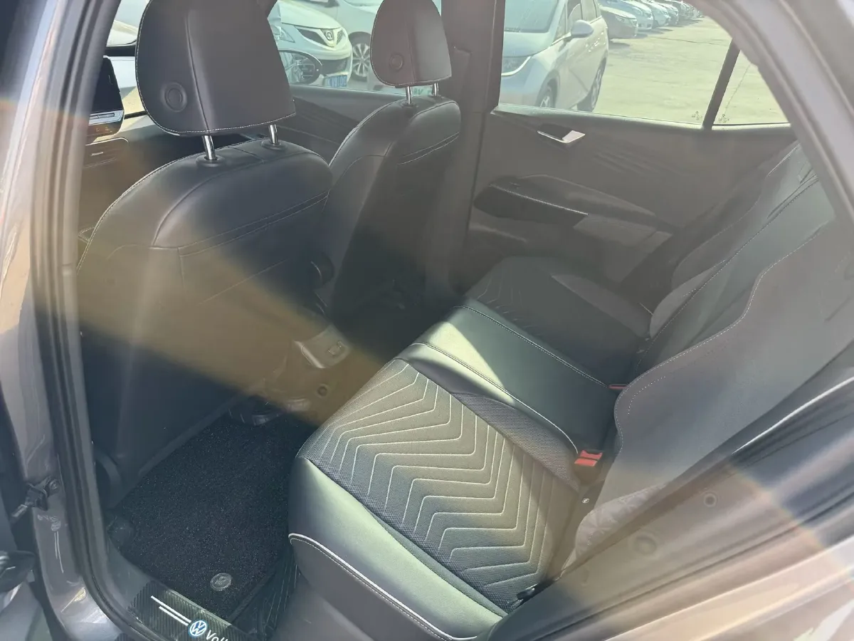 2023 Volkswagen ID.3 BEV 52.8KWH,autocango,china used car exporter,china ev exporter,chinese used car exporter,chinese used ev exporter