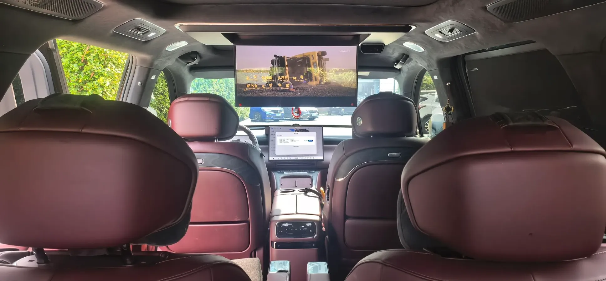 2026 Voyah 9L 1.5T 150HP L4 PHEV,autocango,china used car exporter,china ev exporter,chinese used car exporter,chinese used ev exporter