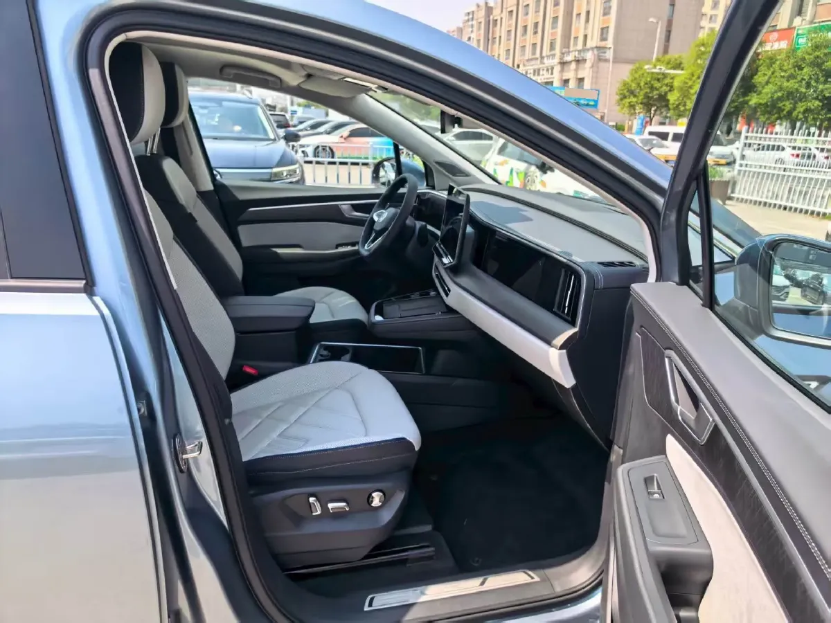 2026 Volkswagen Talagon 2.0T 272HP L4 7DCT,autocango,china used car exporter,china ev exporter,chinese used car exporter,chinese used ev exporter