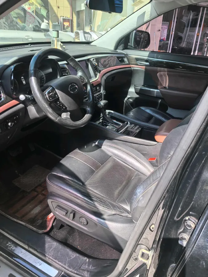 2017 GAC Trumpchi GS8 2.0T 201HP L4 6AT,autocango,china used car exporter,china ev exporter,chinese used car exporter,chinese used ev exporter