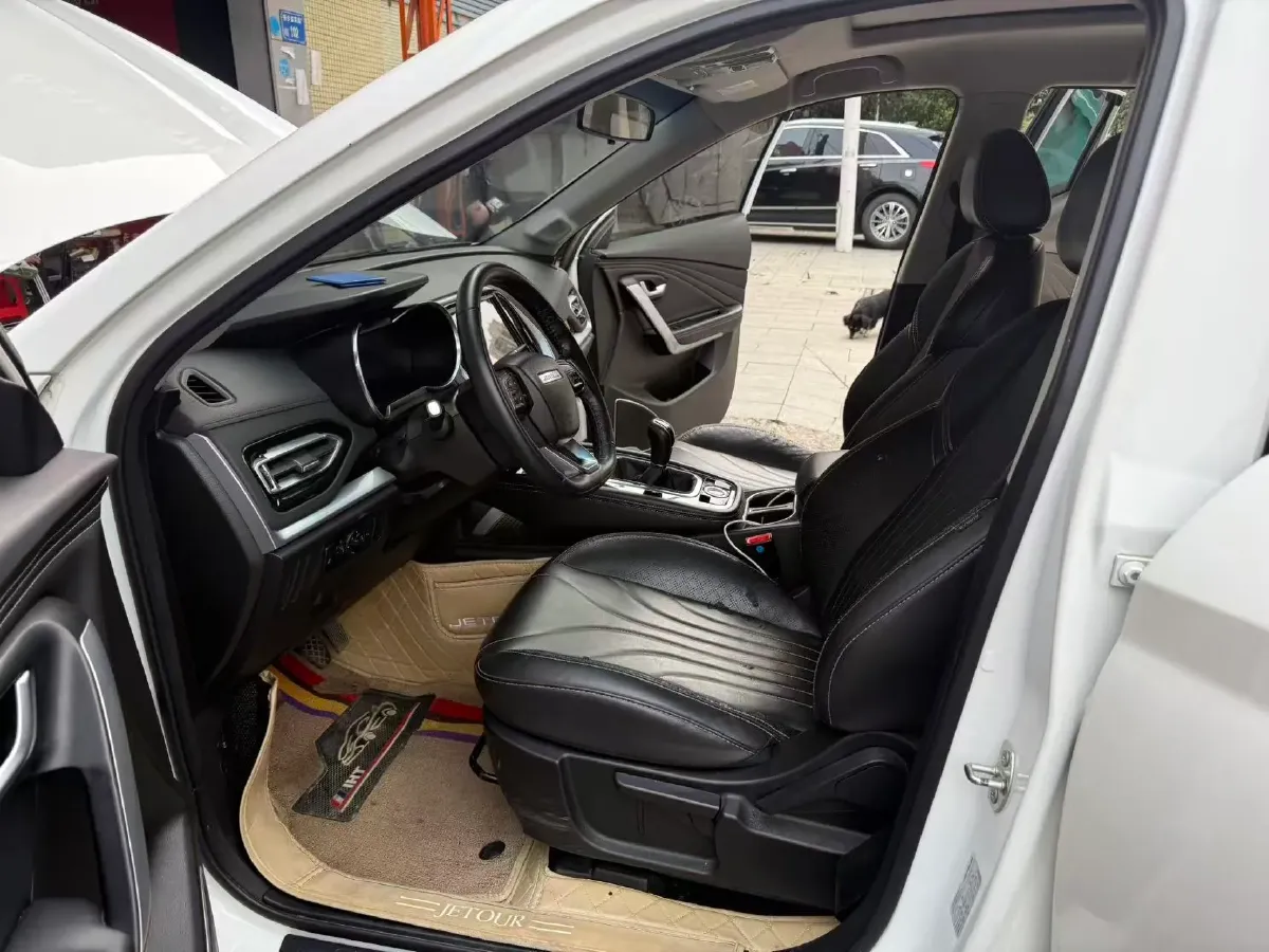 2018 SWM X7 1.8L 137HP L4 5MT,autocango,china used car exporter,china ev exporter,chinese used car exporter,chinese used ev exporter