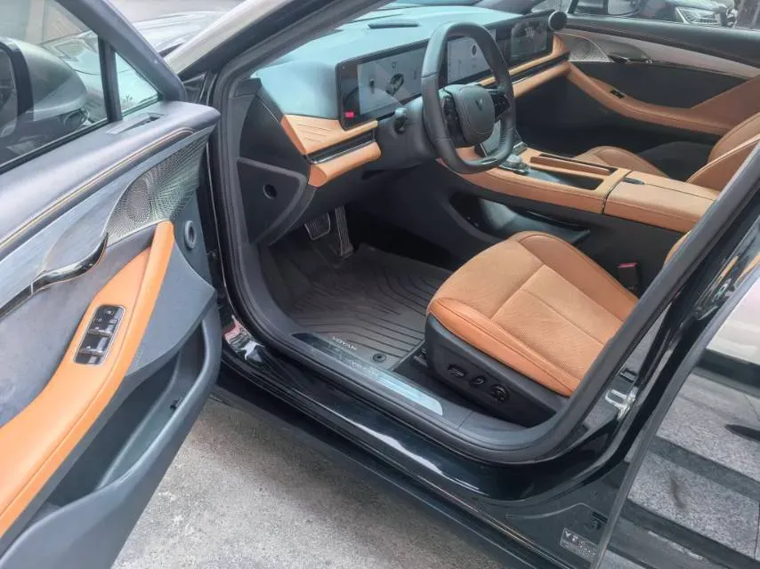 2024 Voyah ZhuiGuang 1.5T 136HP L4 PHEV 43KWH,autocango,china used car exporter,china ev exporter,chinese used car exporter,chinese used ev exporter