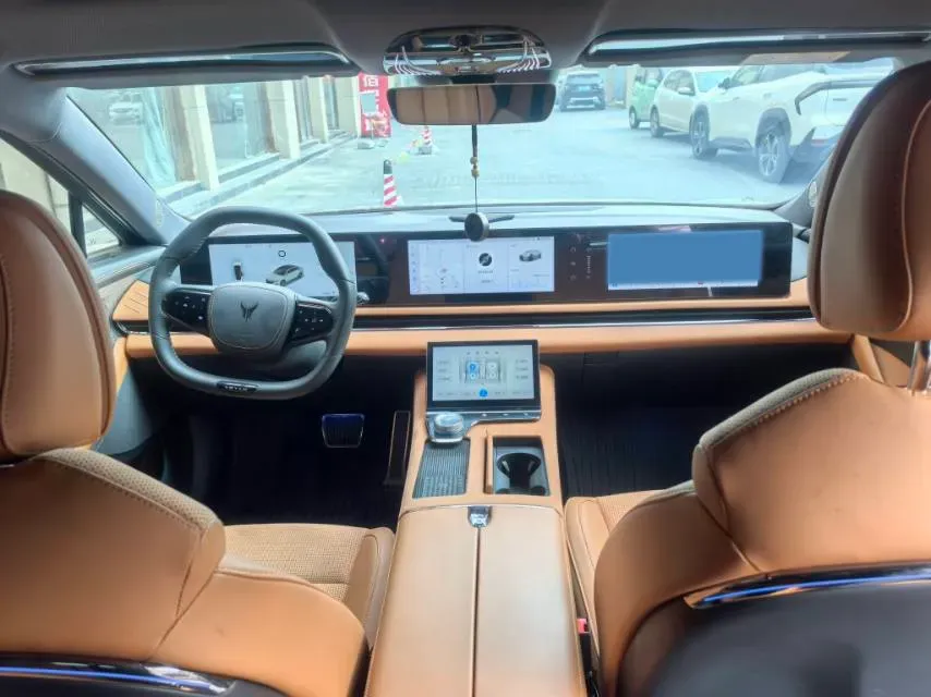 2024 Voyah ZhuiGuang 1.5T 136HP L4 PHEV 43KWH,autocango,china used car exporter,china ev exporter,chinese used car exporter,chinese used ev exporter