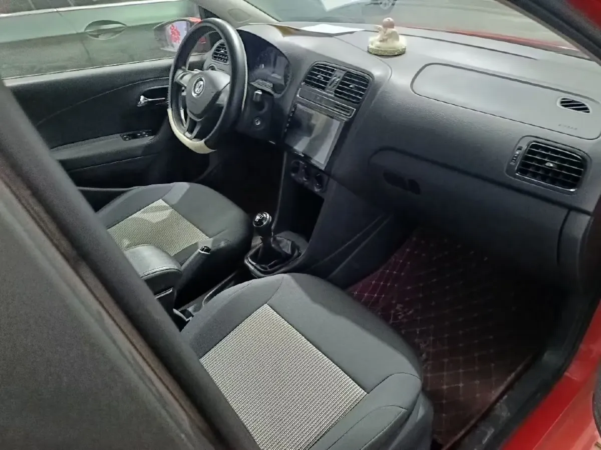 2016 Volkswagen Polo 1.4L 90HP L4 5MT,autocango,china used car exporter,china ev exporter,chinese used car exporter,chinese used ev exporter