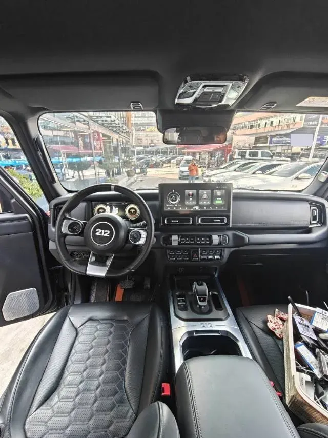 2024 212 212 T01 2.0T 252HP L4 8AT,autocango,china used car exporter,china ev exporter,chinese used car exporter,chinese used ev exporter