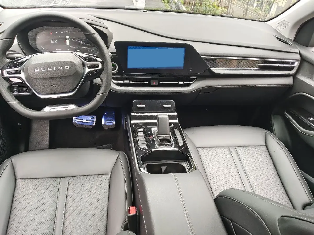 2020 WuLing KaiJie 1.5T 147HP L4 CVT,autocango,china used car exporter,china ev exporter,chinese used car exporter,chinese used ev exporter