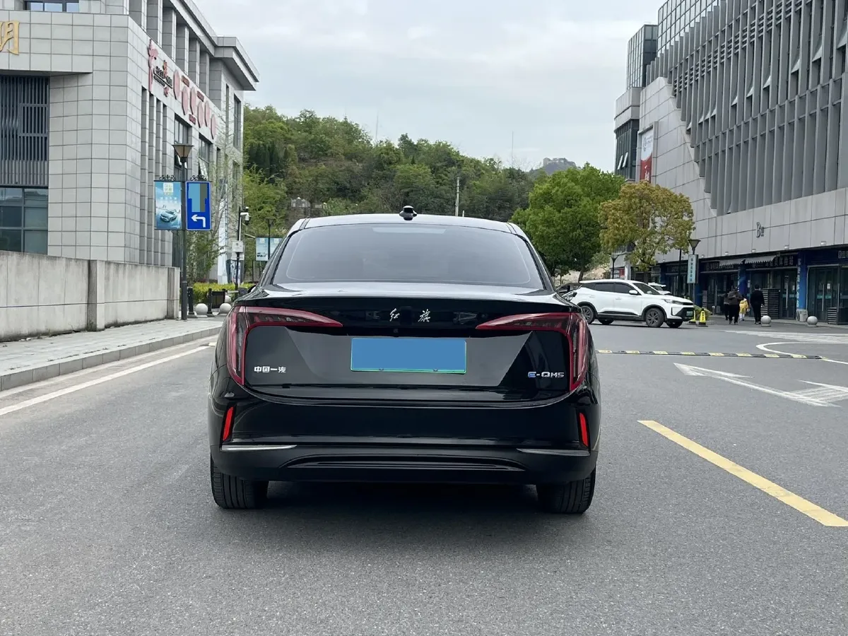 2021 HongQi E-QM5 BEV 54KWH,autocango,china used car exporter,china ev exporter,chinese used car exporter,chinese used ev exporter