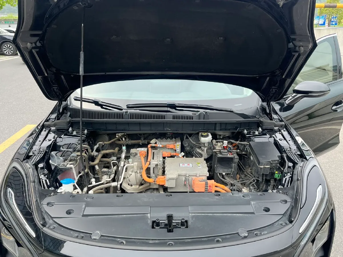 2021 HongQi E-QM5 BEV 54KWH,autocango,china used car exporter,china ev exporter,chinese used car exporter,chinese used ev exporter