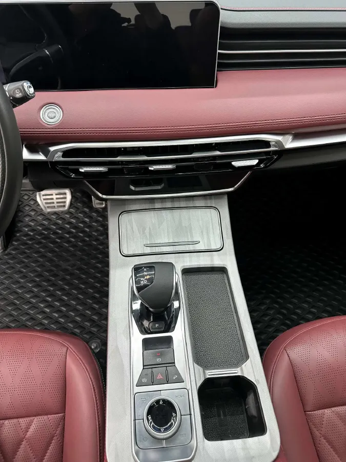 2023 Jetour X70 Plus 1.5T 156HP L4 6DCT,autocango,china used car exporter,china ev exporter,chinese used car exporter,chinese used ev exporter