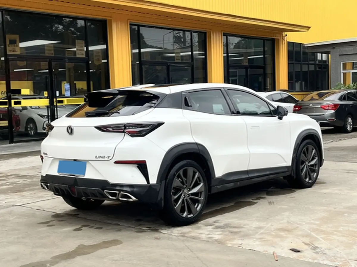 2020 ChangAn UNI-T 1.5T 180HP L4 7DCT,autocango,china used car exporter,china ev exporter,chinese used car exporter,chinese used ev exporter