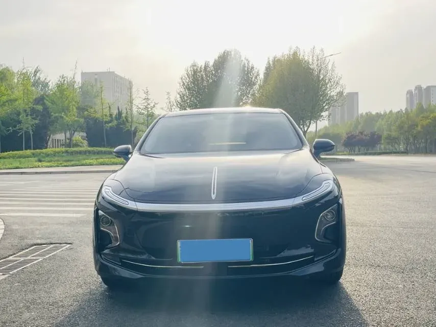 2025 HongQi E-QM5 BEV,autocango,china used car exporter,china ev exporter,chinese used car exporter,chinese used ev exporter