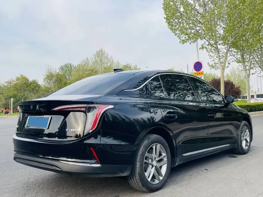 2025 HongQi E-QM5 BEV,autocango,china used car exporter,china ev exporter,chinese used car exporter,chinese used ev exporter