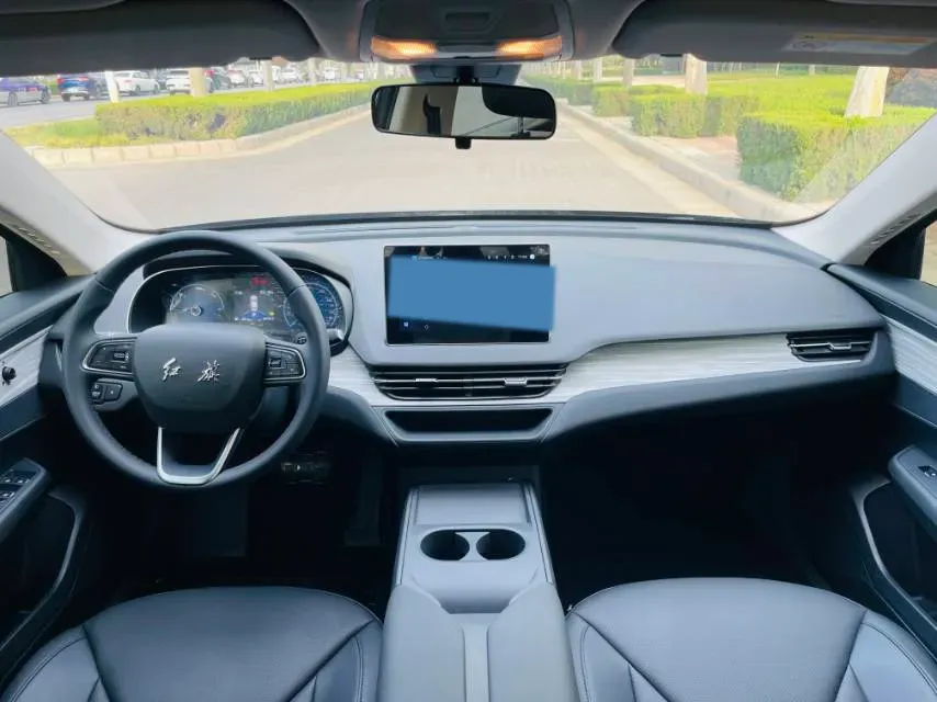 2025 HongQi E-QM5 BEV,autocango,china used car exporter,china ev exporter,chinese used car exporter,chinese used ev exporter