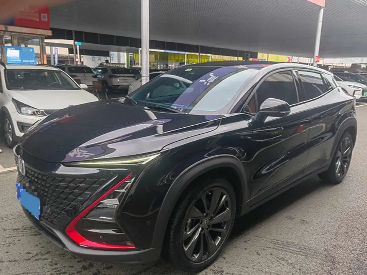 2021 ChangAn UNI-T 1.5T 180HP L4 7DCT,autocango,china used car exporter,china ev exporter,chinese used car exporter,chinese used ev exporter