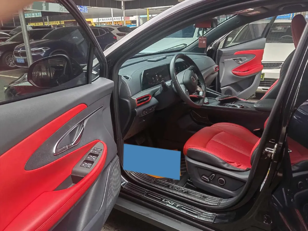 2021 ChangAn UNI-T 1.5T 180HP L4 7DCT,autocango,china used car exporter,china ev exporter,chinese used car exporter,chinese used ev exporter