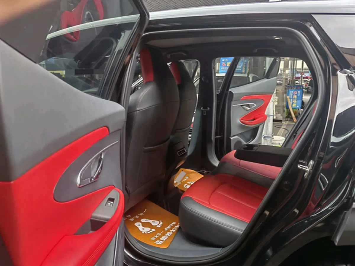 2021 ChangAn UNI-T 1.5T 180HP L4 7DCT,autocango,china used car exporter,china ev exporter,chinese used car exporter,chinese used ev exporter