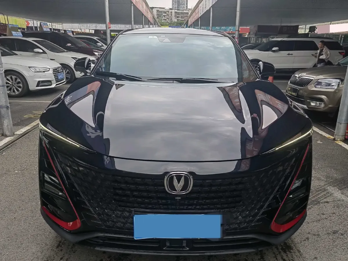 2021 ChangAn UNI-T 1.5T 180HP L4 7DCT,autocango,china used car exporter,china ev exporter,chinese used car exporter,chinese used ev exporter