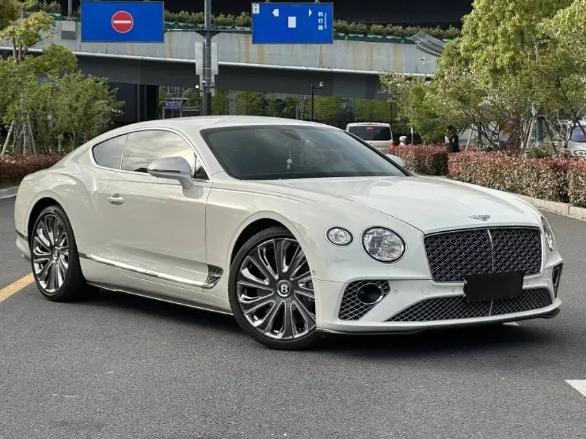 2022 Bentley Continental 4.0T 549HP V8 8DCT,autocango,china used car exporter,china ev exporter,chinese used car exporter,chinese used ev exporter