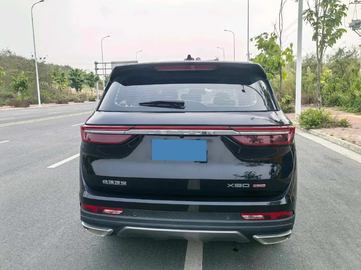 2023 Jetour X90 Plus 1.5T 156HP L4 6MT,autocango,china used car exporter,china ev exporter,chinese used car exporter,chinese used ev exporter