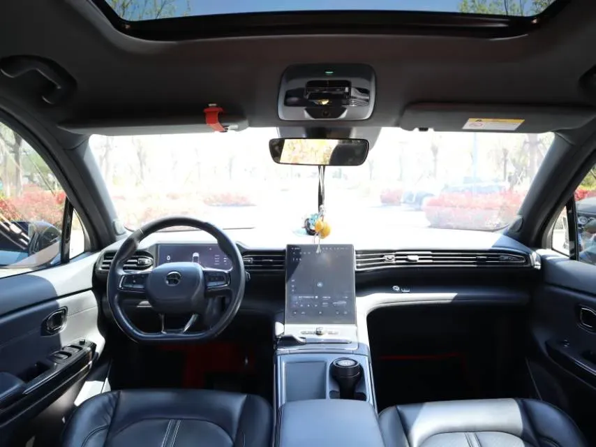 2022 NIO ES6 BEV 75KWH,autocango,china used car exporter,china ev exporter,chinese used car exporter,chinese used ev exporter