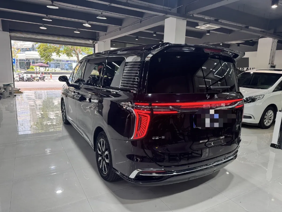 2023 HongQi HQ9 2.0T 252HP L4 8AT,autocango,china used car exporter,china ev exporter,chinese used car exporter,chinese used ev exporter