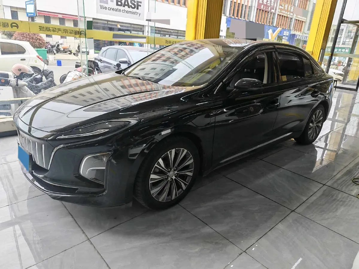 2022 HongQi E-QM5 BEV 54KWH,autocango,china used car exporter,china ev exporter,chinese used car exporter,chinese used ev exporter