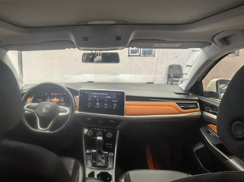 2023 Volkswagen Bora 1.2T 116HP L4 7DCT,autocango,china used car exporter,china ev exporter,chinese used car exporter,chinese used ev exporter