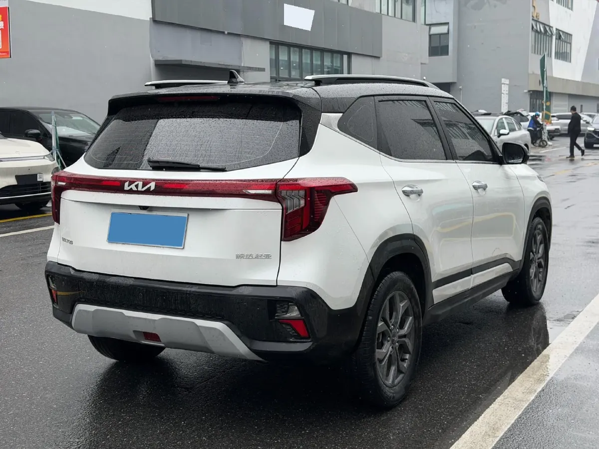 2023 Kia Seltos 1.5L 115HP L4 CVT,autocango,china used car exporter,china ev exporter,chinese used car exporter,chinese used ev exporter