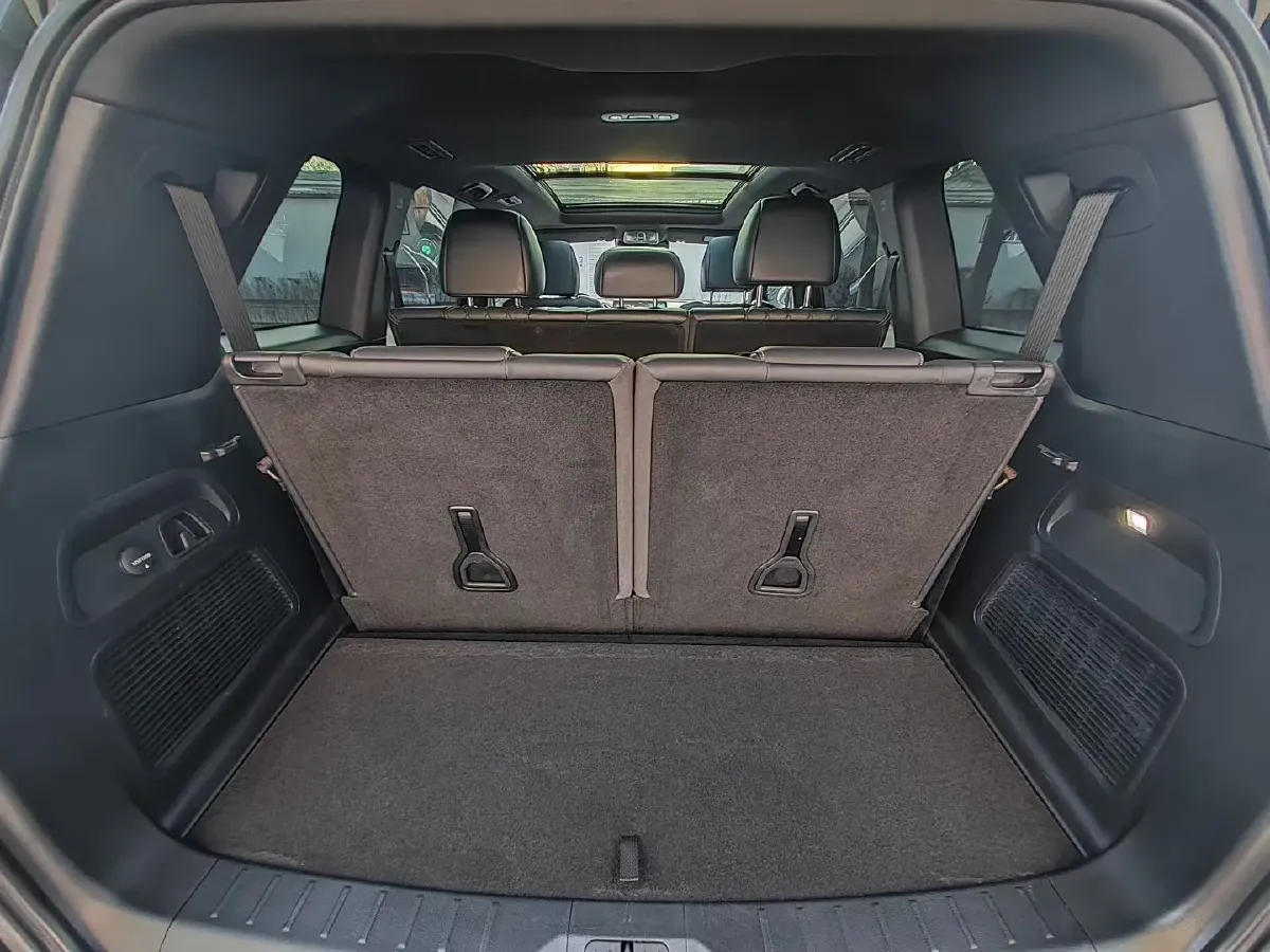 2022 GAC Trumpchi GS8 2.0T 252HP L4 8AT,autocango,china used car exporter,china ev exporter,chinese used car exporter,chinese used ev exporter