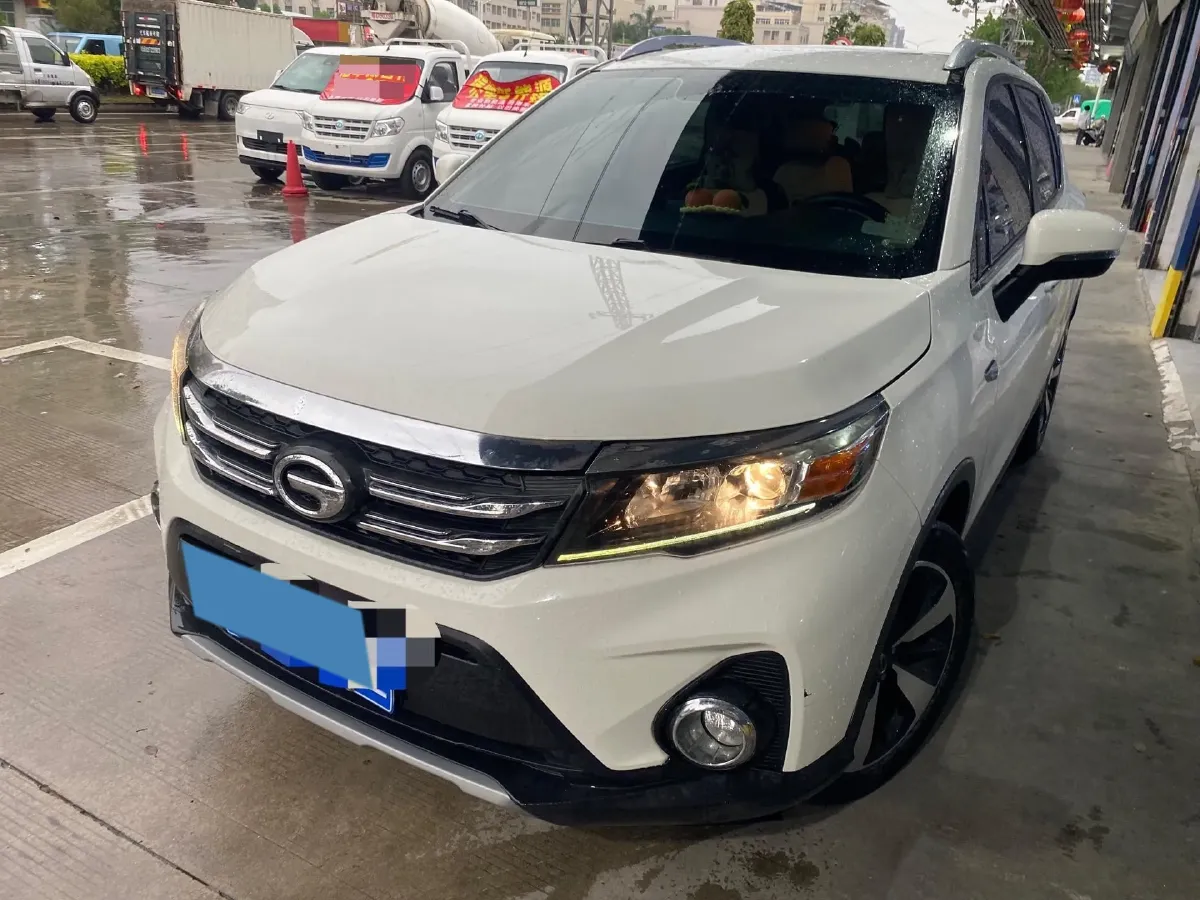 2017 GAC Trumpchi GS3 1.3T 137HP L4 6AT,autocango,china used car exporter,china ev exporter,chinese used car exporter,chinese used ev exporter