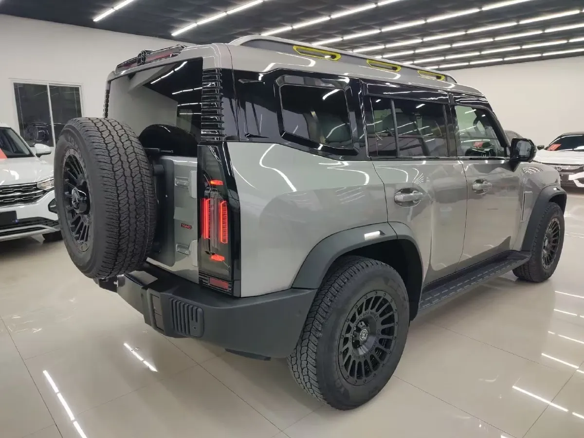 2023 Skoda Kodiak 2.0T 186HP L4 7DCT,autocango,china used car exporter,china ev exporter,chinese used car exporter,chinese used ev exporter