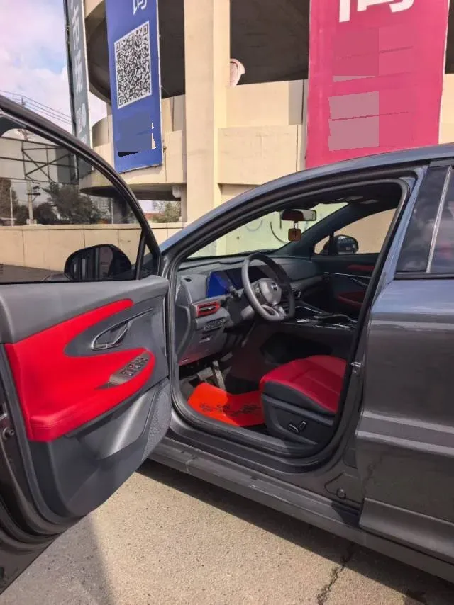 2020 ChangAn UNI-T 1.5T 180HP L4 7DCT,autocango,china used car exporter,china ev exporter,chinese used car exporter,chinese used ev exporter