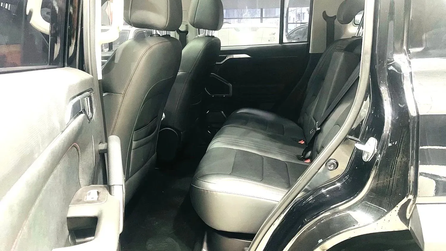 2023 Jetour Traveller 1.5T 184HP L4 7DCT,autocango,china used car exporter,china ev exporter,chinese used car exporter,chinese used ev exporter