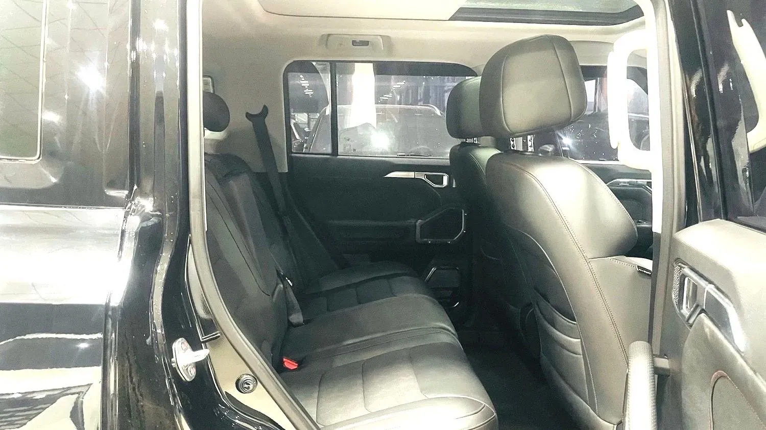 2023 Jetour Traveller 1.5T 184HP L4 7DCT,autocango,china used car exporter,china ev exporter,chinese used car exporter,chinese used ev exporter