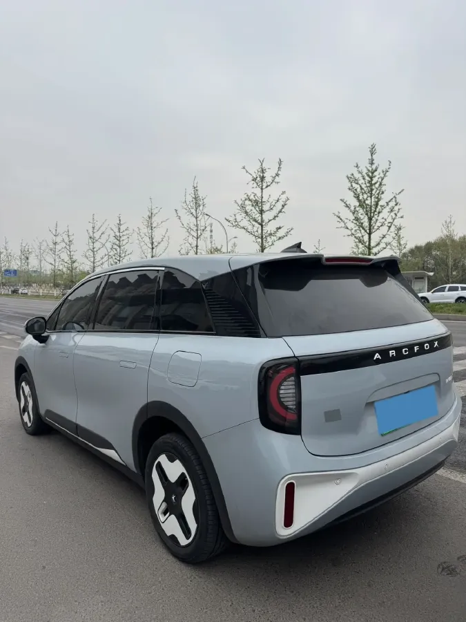 2024 ARCFOX KAOLA S BEV 58.8KWH,autocango,china used car exporter,china ev exporter,chinese used car exporter,chinese used ev exporter