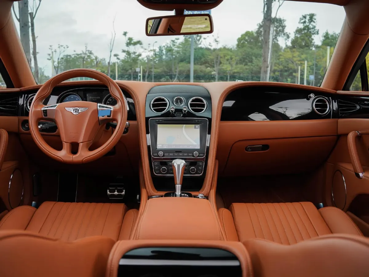 2017 Bentley Flying Spur 4.0T 528HP V8 8AT,autocango,china used car exporter,china ev exporter,chinese used car exporter,chinese used ev exporter